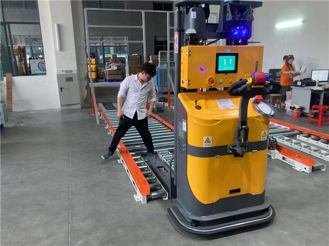 物流输送及自动仓储设备